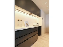 【東京都/中央区築地】イニシア築地 キッチン：カップボード