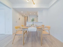 【東京都/港区海岸】クレストフォルム田町ベイフロントスクエア LDK