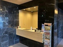 【東京都/港区海岸】ローレルタワールネ浜松町 共用施設：コンシェルジュデスク