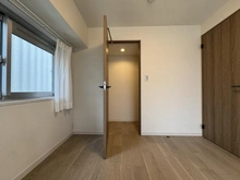 【東京都/港区芝浦】三田ナショナルコート ウォークインクローゼット