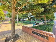 【東京都/港区芝浦】芝浦アイランドケープタワー 港区立プラタナス公園（現地より約410m）：