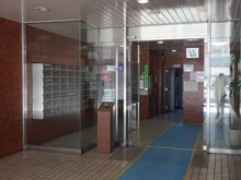 【東京都/港区芝】ライオンズマンションフェリス三田 エントランス：オートロック