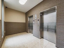 【東京都/北区滝野川】ライオンズプラザ新板橋 共用部：エレベーターホール