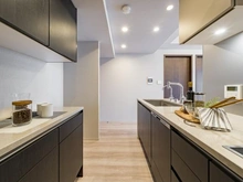 【東京都/渋谷区恵比寿南】プラウド恵比寿ヒルサイドガーデン キッチン：家具調度品は価格に含まれません