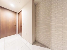 【東京都/渋谷区恵比寿南】プラウド恵比寿ヒルサイドガーデン 玄関