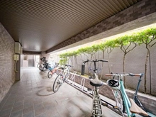 【東京都/目黒区目黒】クレッセント目黒II 駐輪場