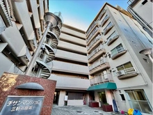 【東京都/世田谷区三軒茶屋】チサンマンション三軒茶屋第一 外観