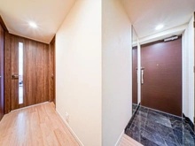 【東京都/豊島区駒込】リビオレゾン駒込六義園イースト 玄関