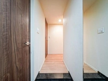 【東京都/豊島区駒込】リビオレゾン駒込六義園イースト 玄関