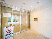 【東京都/豊島区駒込】リビオレゾン駒込六義園イースト エントランス