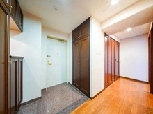 【東京都/目黒区駒場】朝日マンション駒場 B棟 玄関