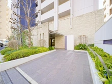 【東京都/目黒区下目黒】パークリュクス目黒 アプローチ