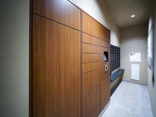 【東京都/目黒区下目黒】グランドメゾン目黒プレイス 宅配BOX