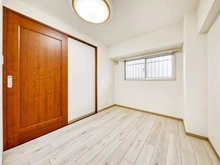 【千葉県/市川市南行徳】サンライフ南行徳 サービスルーム（納戸）