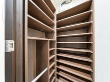 【東京都/品川区小山】シティタワー武蔵小山 玄関：シューズインクローゼット