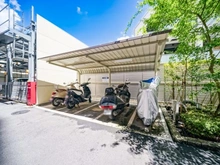 【東京都/目黒区下目黒】ザ・マジェスティコート目黒 バイク置き場