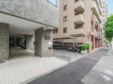 【東京都/新宿区西早稲田】ニューライフ西早稲田 エントランス