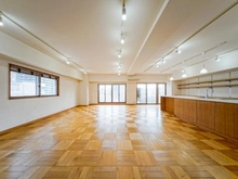 【東京都/品川区上大崎】マンション雅叙苑 4号棟 LDK：三方角住戸につき、開口部が多数設置