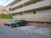 【東京都/目黒区東山】ファミールヒルズ目黒東山 駐車場