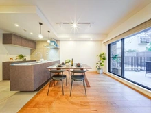 【東京都/目黒区青葉台】クレッセント目黒青葉台 リビング