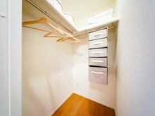 【東京都/目黒区青葉台】クレッセント目黒青葉台 収納