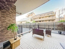 【東京都/目黒区青葉台】クレッセント目黒青葉台 バルコニー