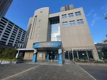 【神奈川県/川崎市中原区今井仲町】ヒルズ武蔵小杉 川崎市中原区役所（現地より約235m）