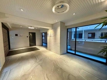 【東京都/品川区上大崎】ヴェラハイツ目黒ガーデン エントランス