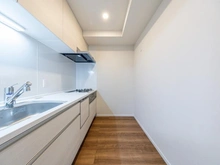 【東京都/板橋区宮本町】レジェンド板橋本町II キッチン