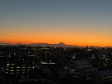 【東京都/板橋区桜川】レジデンシャル上板橋パークゲート 眺望：天候の良い日は富士山を望めます。（ズーム無し）