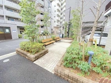 【東京都/小金井市本町】ユニーブル武蔵小金井スイート 敷地内