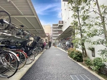 【東京都/小金井市本町】ユニーブル武蔵小金井スイート 駐輪場