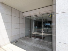 【東京都/練馬区豊玉南】ヴィークコート豊玉サウス エントランス