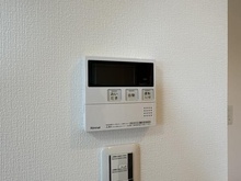 【埼玉県/朝霞市三原】セント・ジョンズ・ハウス志木 給湯器リモコン