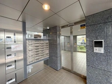 【埼玉県/朝霞市栄町】アルブル朝霞 エントランス