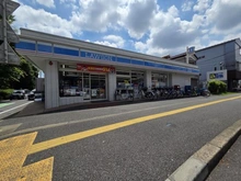 【埼玉県/朝霞市幸町】シャリエ朝霞グランフィールド ローソン朝霞栄町五丁目店（現地より約180m）