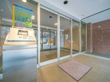 【埼玉県/朝霞市朝志ケ丘】ジェネシティ エレガンスコート エントランス：E・W棟専用