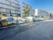 【東京都/板橋区成増】サンリヤン成増アーバンステージ 駐車場