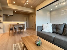 【東京都/板橋区前野町】志村坂上見次公園マンション LDK：（右）洋室