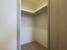 【埼玉県/和光市白子】J-シティオ・メイツ和光 ウォークインクローゼット