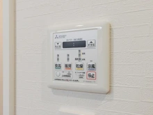 【東京都/目黒区中目黒】朝日第二中目黒マンション 浴室操作パネル