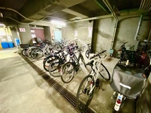 【東京都/目黒区中目黒】朝日第二中目黒マンション 駐輪場