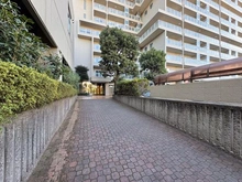 【埼玉県/和光市本町】シーアイハイツ和光 E棟 アプローチ