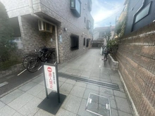 【東京都/板橋区宮本町】レジェンド板橋本町II アプローチ