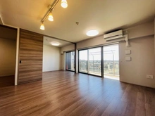 【埼玉県/ふじみ野市上福岡】ライオンズ上福岡ステーションレジデンス リビング・ダイニング：奥：洋室