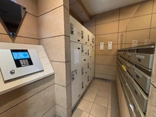 【埼玉県/ふじみ野市大井】アステールふじみ野アバンシー エントランス：宅配BOX有