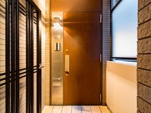 【東京都/世田谷区経堂】経堂レジデンス ポーチ