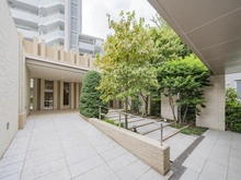 【埼玉県/朝霞市三原】プラウド志木サウスフォート アプローチ