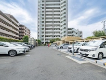 【埼玉県/朝霞市三原】プラウド志木サウスフォート 駐車場