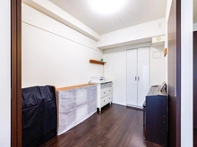 【神奈川県/川崎市中原区上丸子天神町】エクセレントスクエア新丸子 洋室